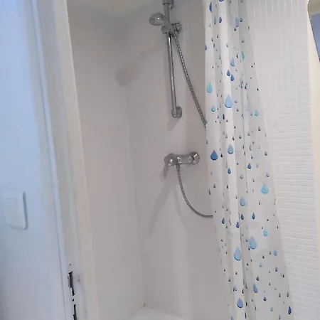 Apartman La De La Maison Bleue *